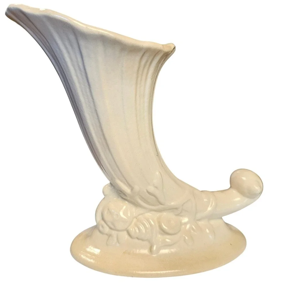 Vintage Red Wing Pottery‎ Cornucopia Vase 413 Ivory and Seafoam Green USA Made